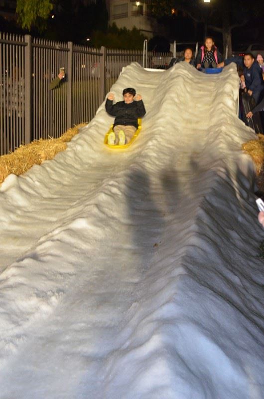 Holiday Snow Village 2015 57